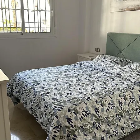 Ground Floor 2bed Duquesa Manilva アパート