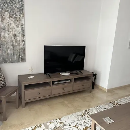 Ground Floor 2bed Duquesa Manilva アパート サン・ルイス・デ・サビニリャス