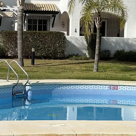 Ground Floor 2bed Duquesa Manilva * サン・ルイス・デ・サビニリャス